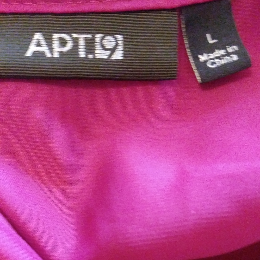 Pink blouse - Picture 5 of 5